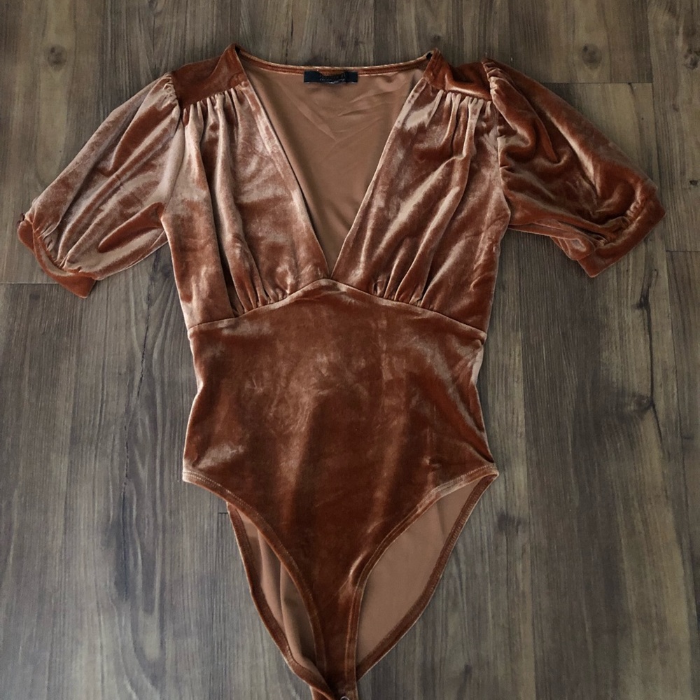Velvet V Neck bodysuit: Perfect fall + winter top